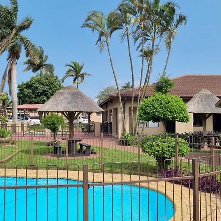 Gecko Inn Richards Bay Εξωτερικό φωτογραφία