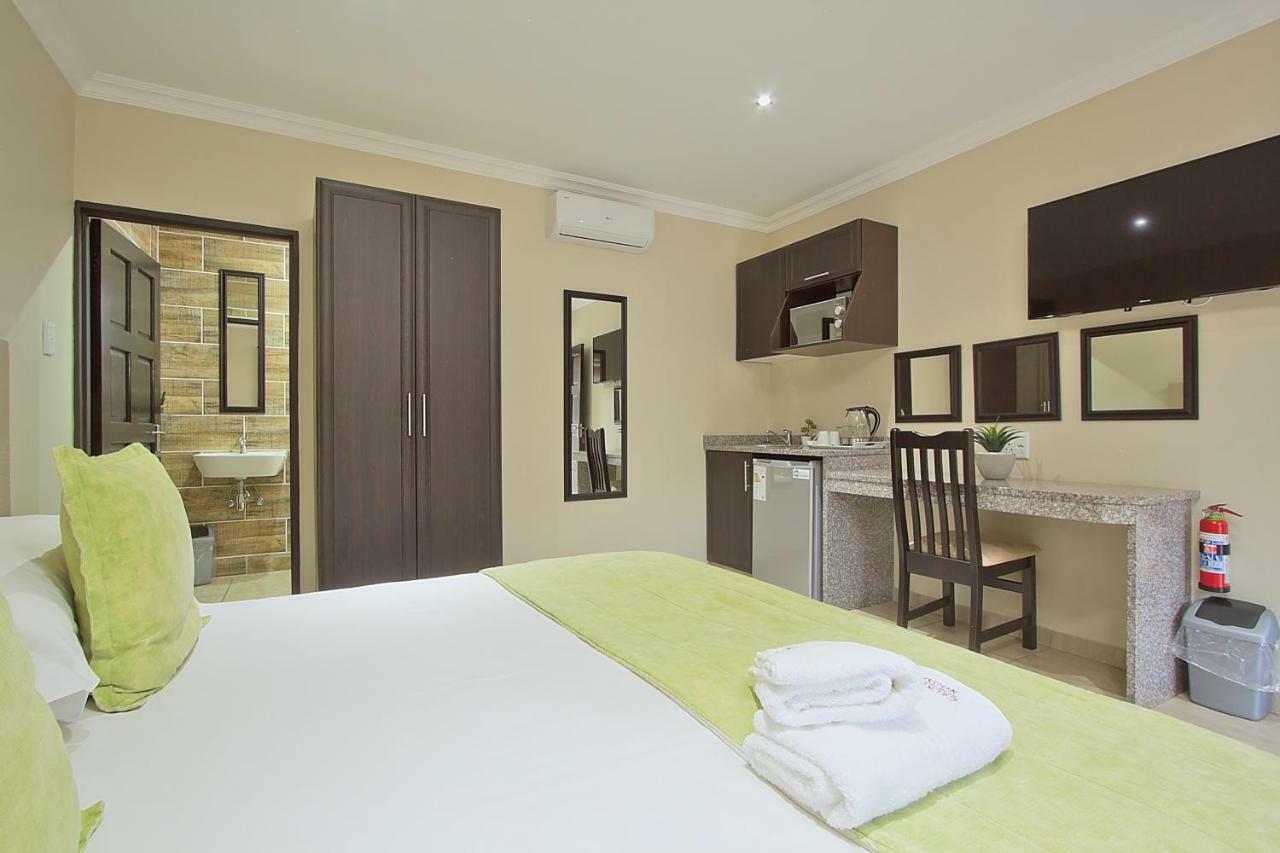 Gecko Inn Richards Bay Εξωτερικό φωτογραφία